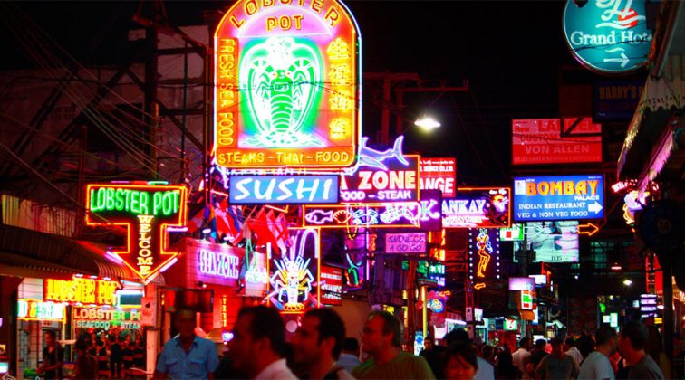 Patong beach reviews — The fullest guide for a trip to Patong beach ...