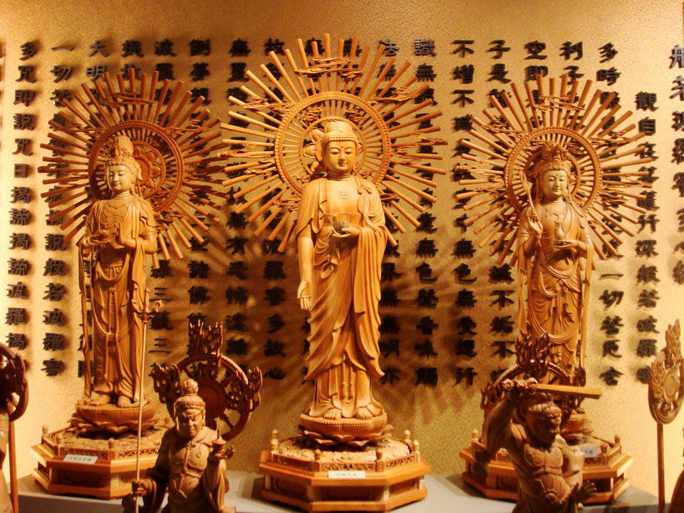 Sanyi Wood Sculpture Museum Picture: best things to buy in taiwan blog.
