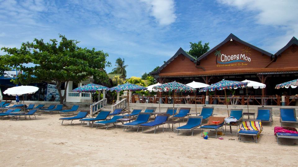 The Choeng Mon Beach in the north of Koh Samui