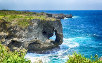 Manzamo-Cape-in-Okinawa-JapanManzamo-Cape-in-Okinawa-Japan