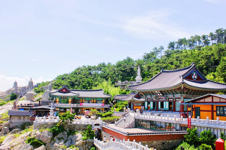 korea haedong yonggungsa temple