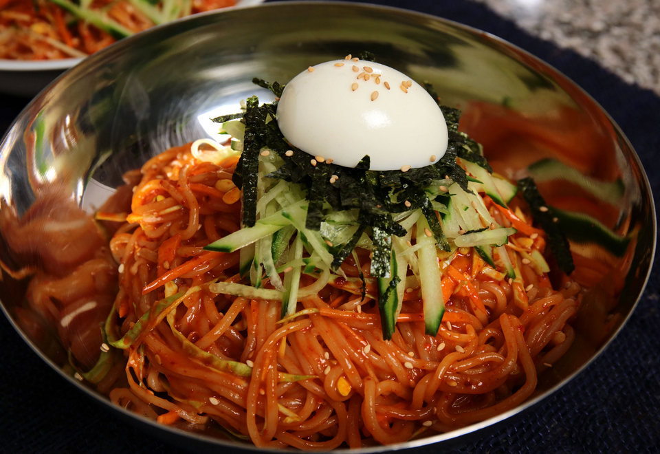 jjolmyeon-noodle