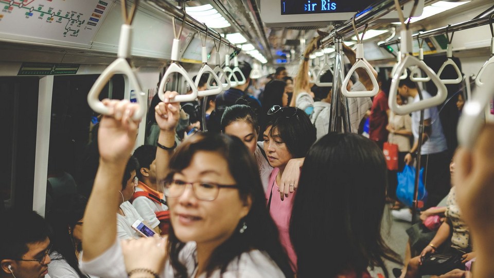 Getting-around-Singapore-MRT-subway-train