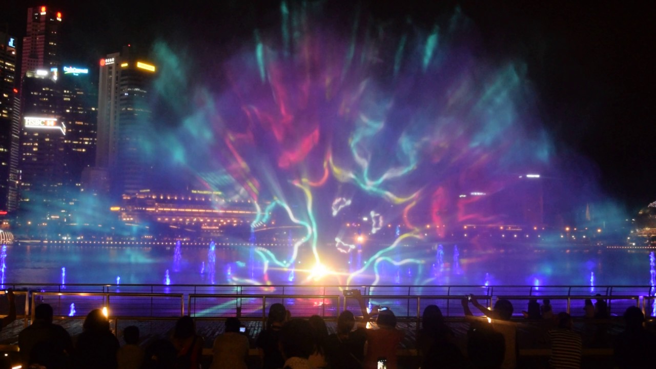 SPECTRA - light and water show
