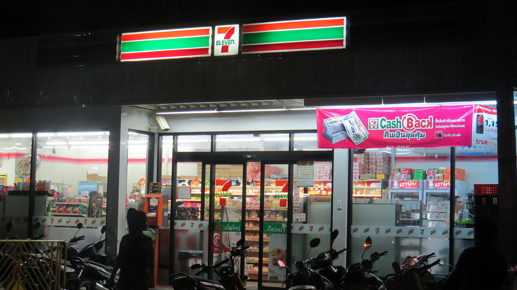 7 seveneleven bkk2