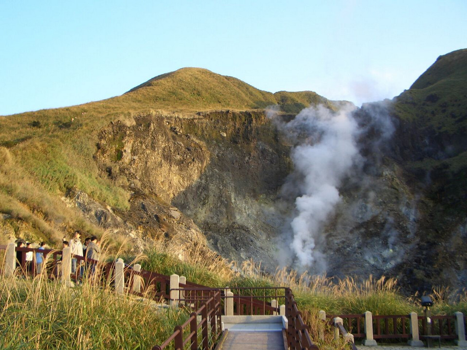 7. Yangminshan Hot Spring 1