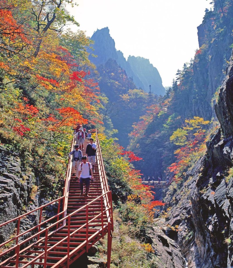 seoraksan national park autumn 13| best place to see autumn leaves in korea