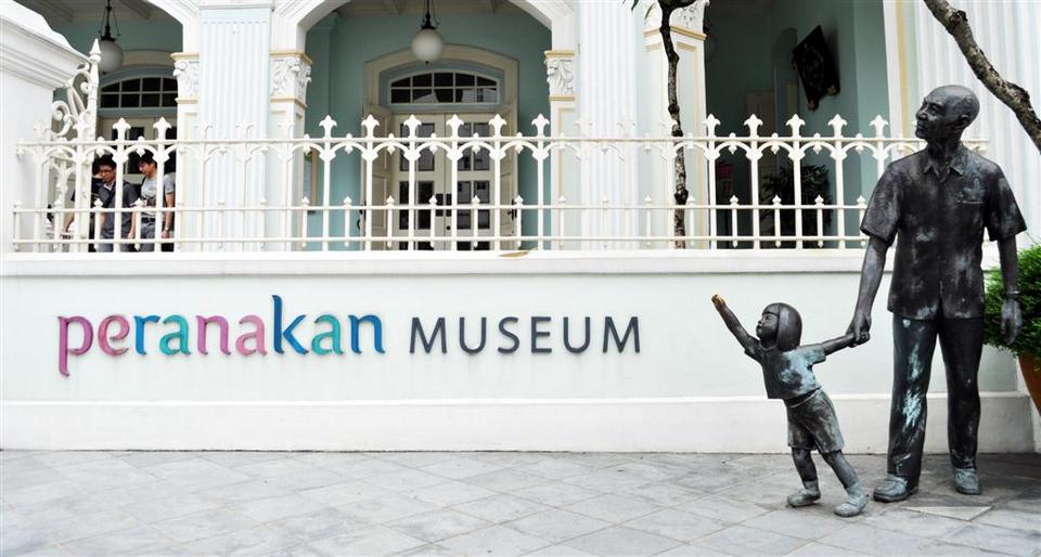 01-Understanding-the-Nonya-and-Baba-@-Peranakan-Museum-Singapore-Large