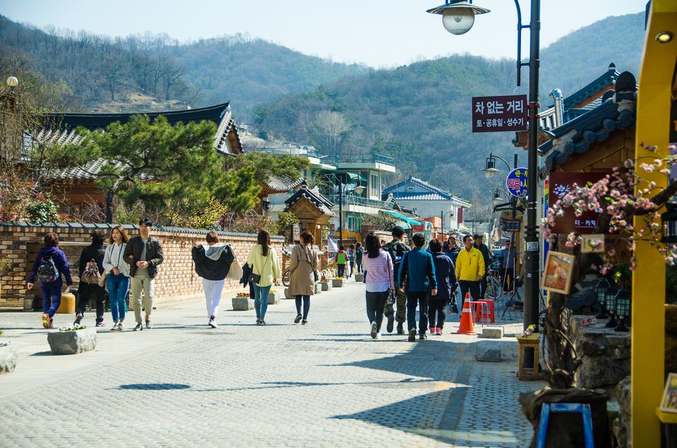 Jeonju-Hanok-Village-35