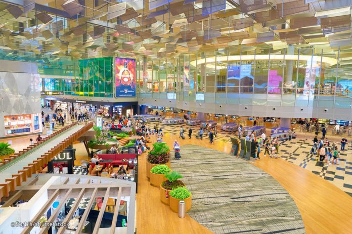 What to do in Changi Airport? — Top 9 best things to do in Changi ...