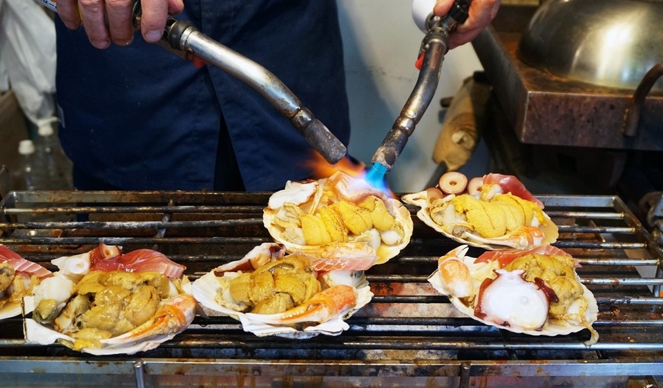 Charcoal-Grilled-Seafood