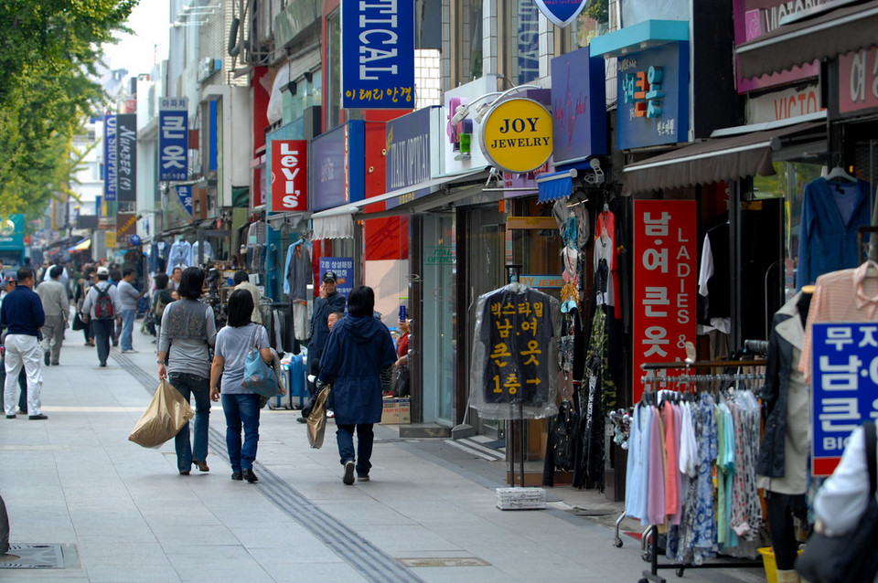 Itaewon area, Itaewon street
