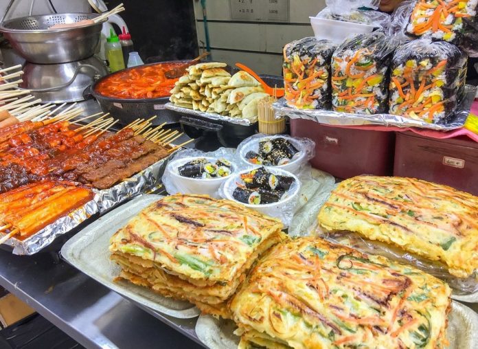 Must Eat Street Food In Korea — Top 5 Korean Street Foods You Must Try