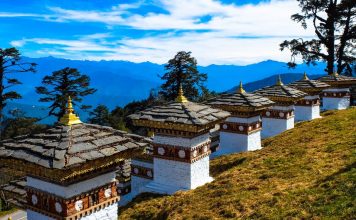 dochula pass bhutan