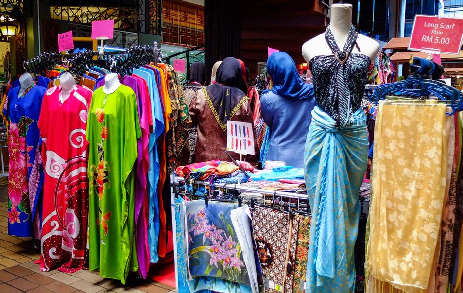 batik best things to buy in malaysia what to buy in malaysia must buy in malaysia best things to shop in malaysia