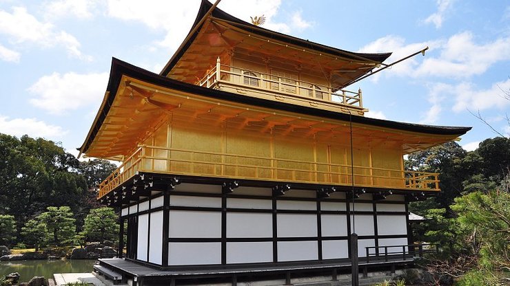 kinkakuji temple kyoto golden pavillion kyoto travel blog kyoto blog (1)
