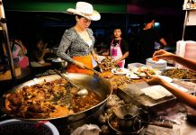 Image by: best places to eat chiang mai blog. Cowboy Hat Lady at Khao Kha Moo