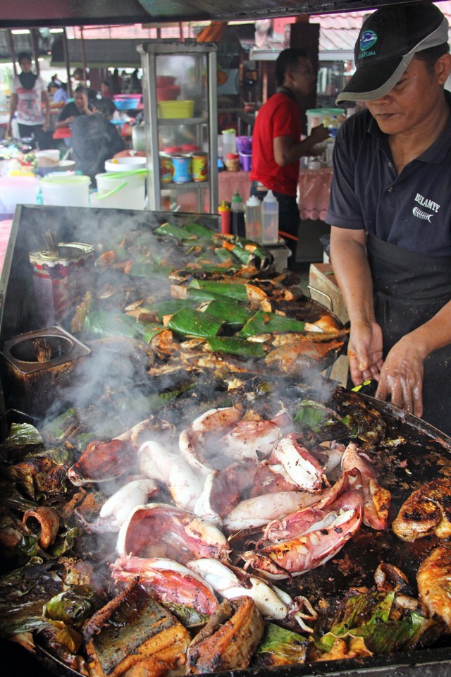 Ikan bakar (Grilled fish) kuala lumpur malaysia (1)