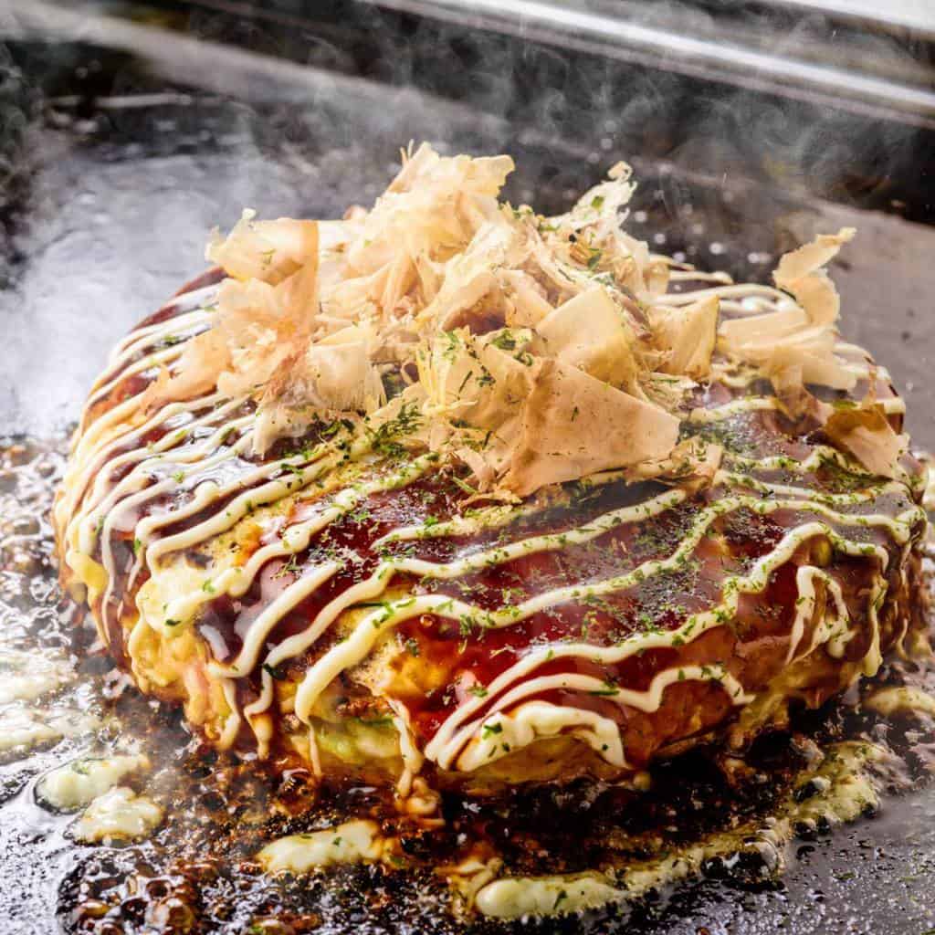okonomiyaki japanese savory pancake food to eat in japan, japan must eat, japan must try food, must eat food in japan (1)