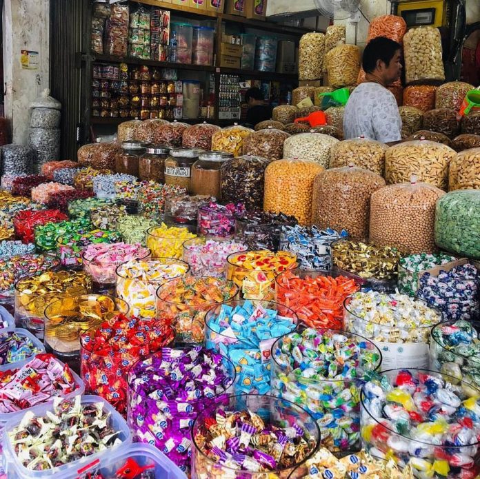 Must buy in Indonesia — Top 9 cheap, famous gifts, souvenirs & best