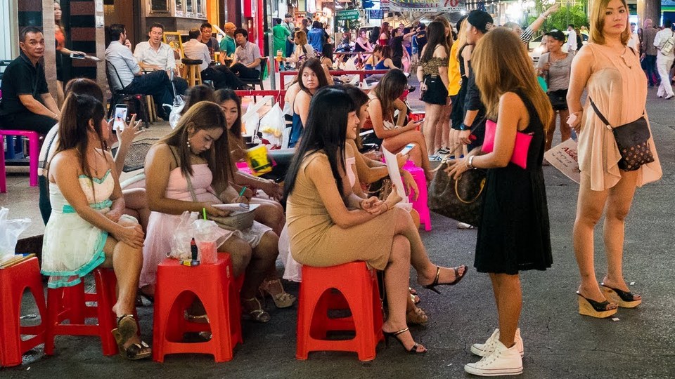 silom nightlife