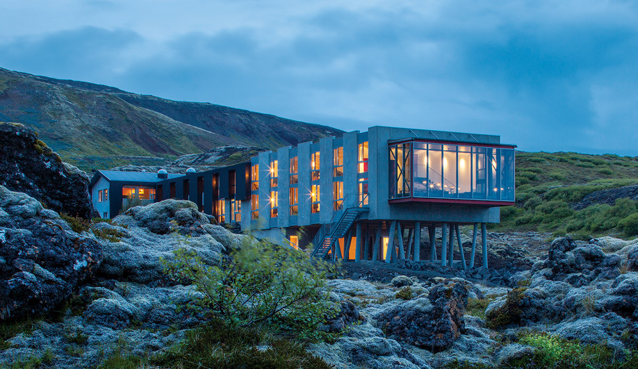 Azure-Destination-Ion-Luxury-Adventure-Hotel-Iceland-01