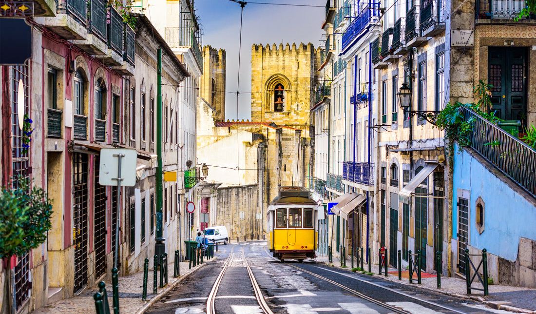 portugal lisbon blog, lisbon on a budget, lisbon travel blog, lisbon travel guide
