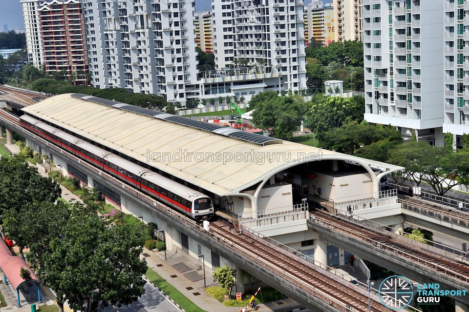 Tanah Merah MRT Station to changi.1