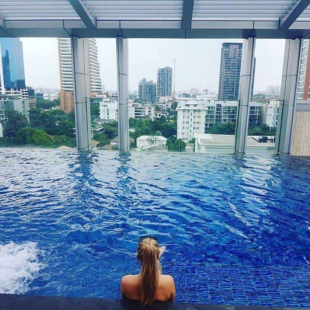 Swimming pool overlooking Sukhumvit area. @Bangkok Marriott Sukhumvit