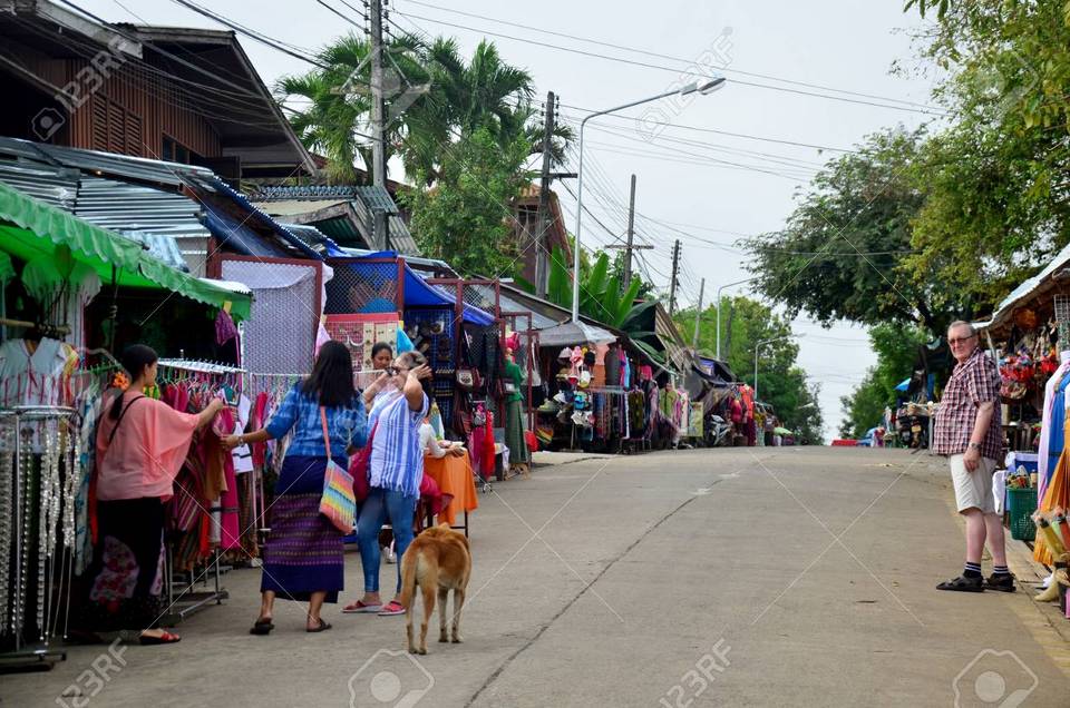 People travel and shopping in morning market at Sangkhlaburi on December 4, 2015 in Kanchanaburi