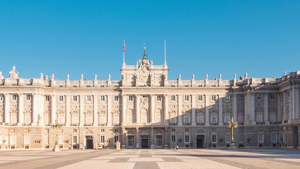 Royal Palace (Palacio Real De Madrid),Madrid blog,Madrid travel blog,Madrid travel guide blog,Madrid city guide (1)