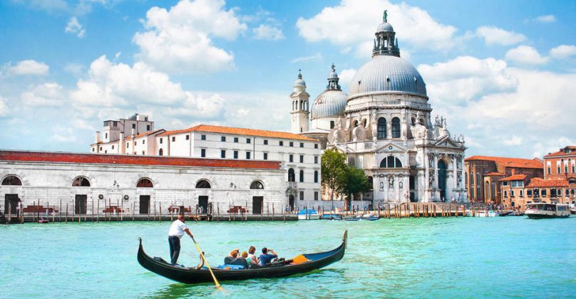 How To Travel Around Venice? — 3 Cheapest Way & Best Ways On How To Get ...