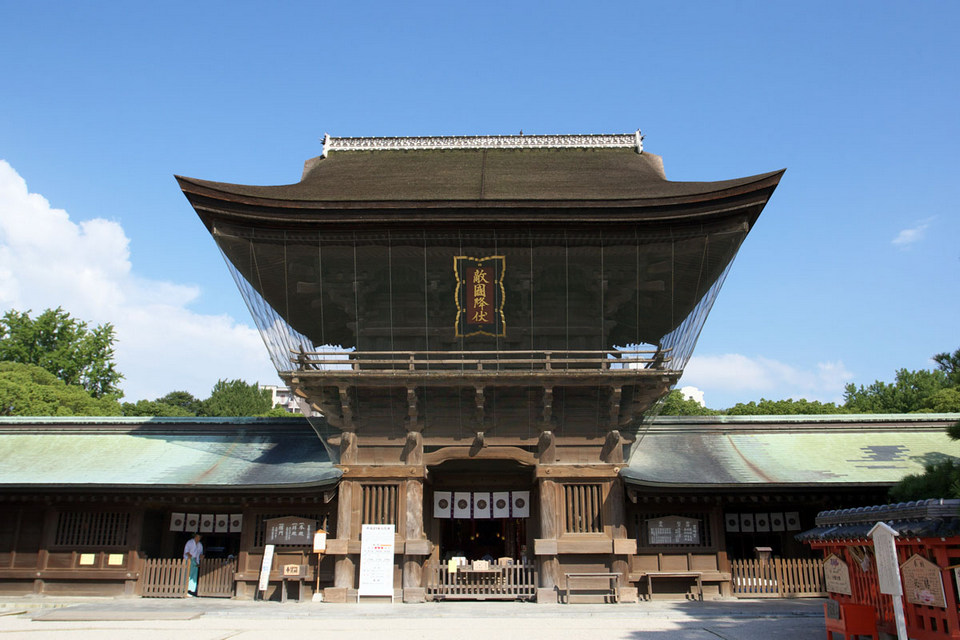Hakozaki Shrine,fukuoka travel blog (1)