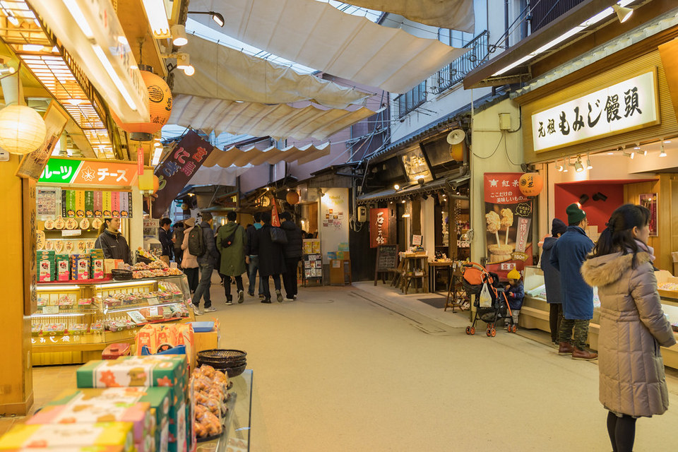 Omotesando shopping street, hiroshima travel blog (1)