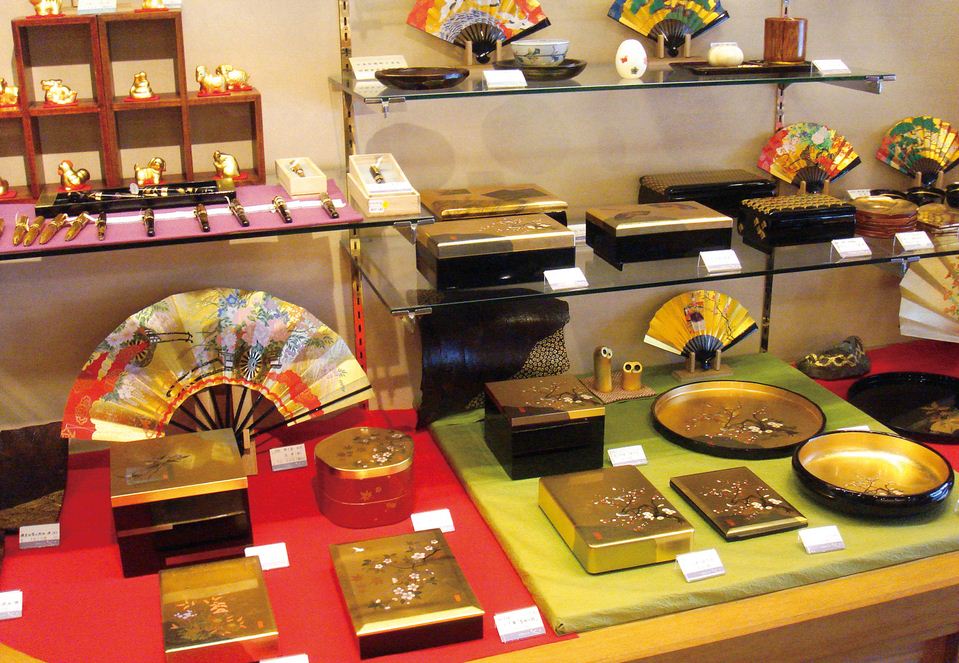 Experience Gold-plated Art,kanazawa handicraft,kanazawa travel blog (1)