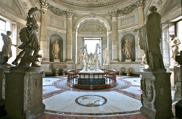 Vatican Museums Hall of Busts - Living + Nomads – Travel tips, Guides ...