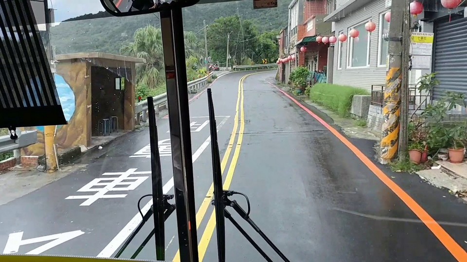 Bus 1062 Taipei to Jiufen