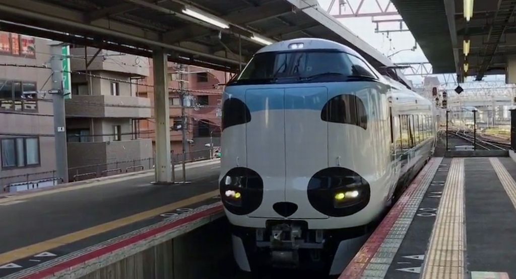 Kuroshio Express train