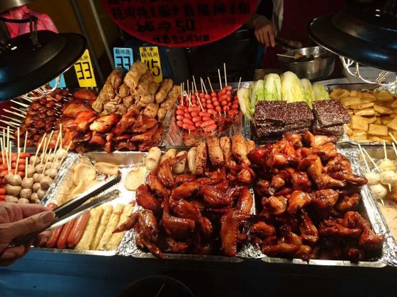 Fengjia Night Market food blog — What to eat at Fengjia Night Market ...