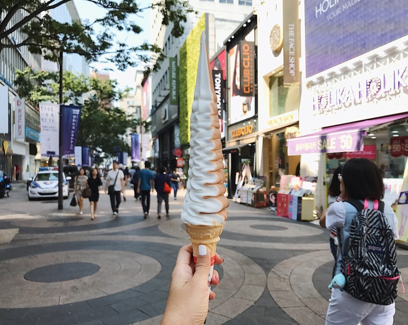 softserve ice cream,myeongdong food blog,myeongdong food guide,myeongdong must eat,what to eat in myeongdong (1)