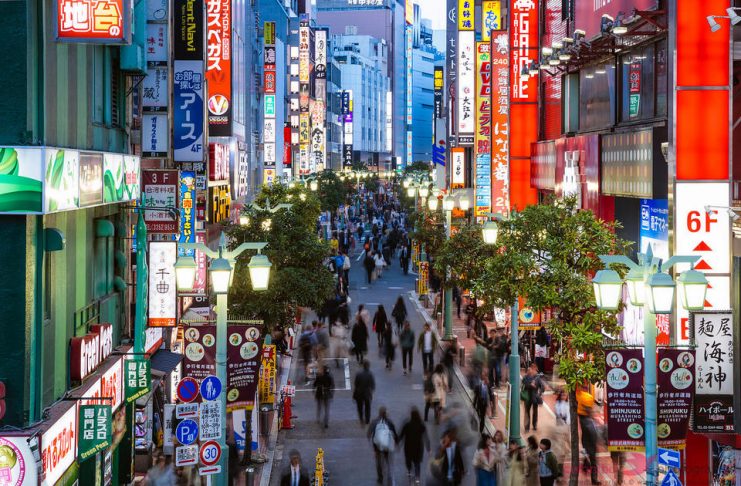 street shinjuku,best neighborhoods in tokyo for tourist,best ...