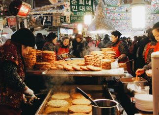 best street food area in seoul,where to eat korean street food in seoul,where to eat street food in seoul333