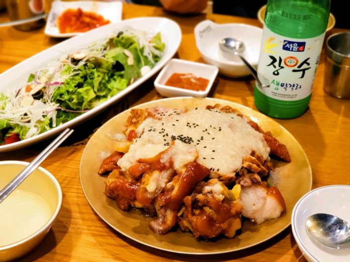 myth jokbal hongdae seoul (2) myth jokbal hongdae seoul (1)