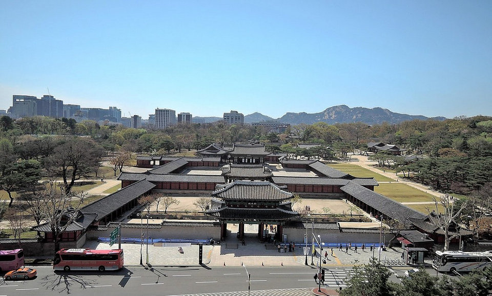 Changgyeonggung Palace - P - Summer