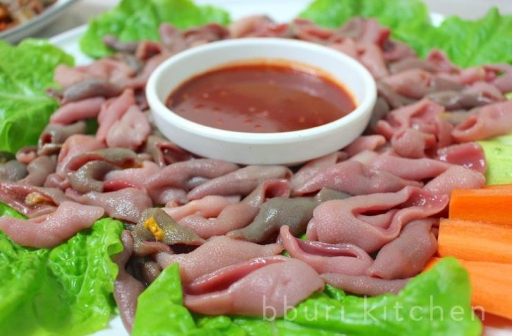 Gaebul Urechis unicinctus,strange food in korea,korean exotic food ...