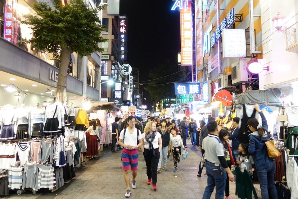 Shinkuchan Shopping District,xinxuejiang,kaohsiung,best shopping in kaohsiung (1)