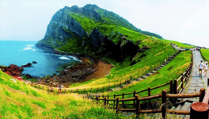 What to eat in Jeju island & where to eat in Jeju? — 21 food must eat