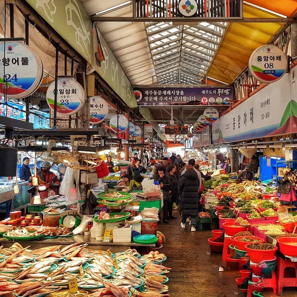 dongmun market jeju korea (2)