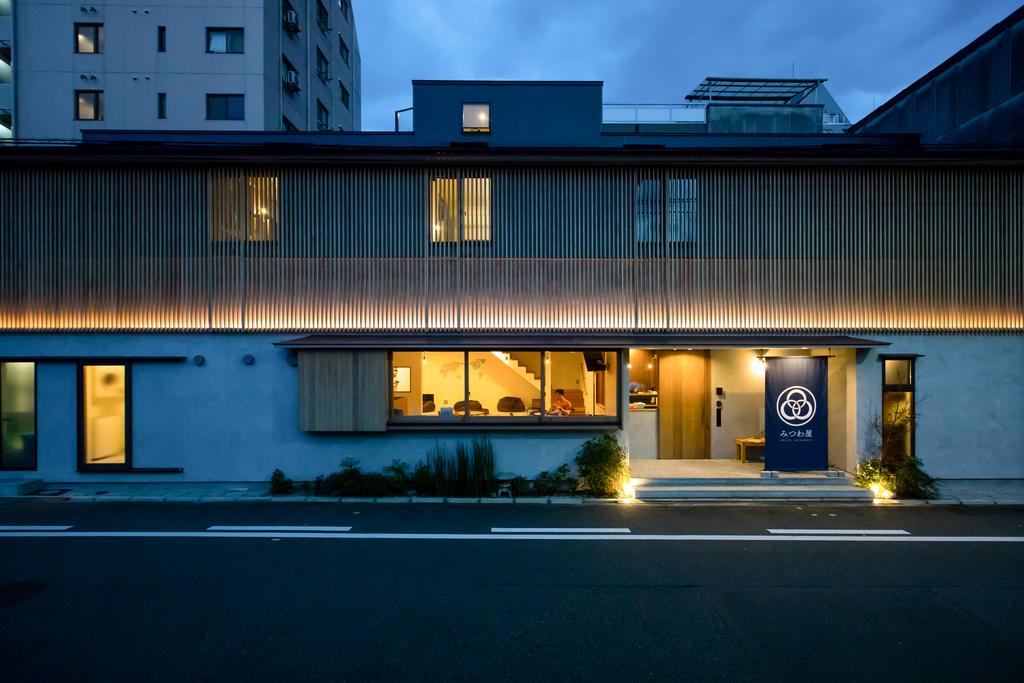 Best hostels in Osaka Japan Hostel Mitsuwaya (1)