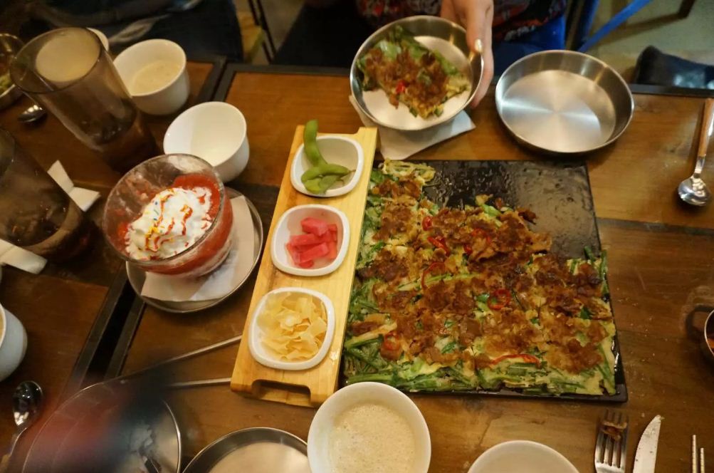Traditional Korean BBQ and Pub Crawl (1)